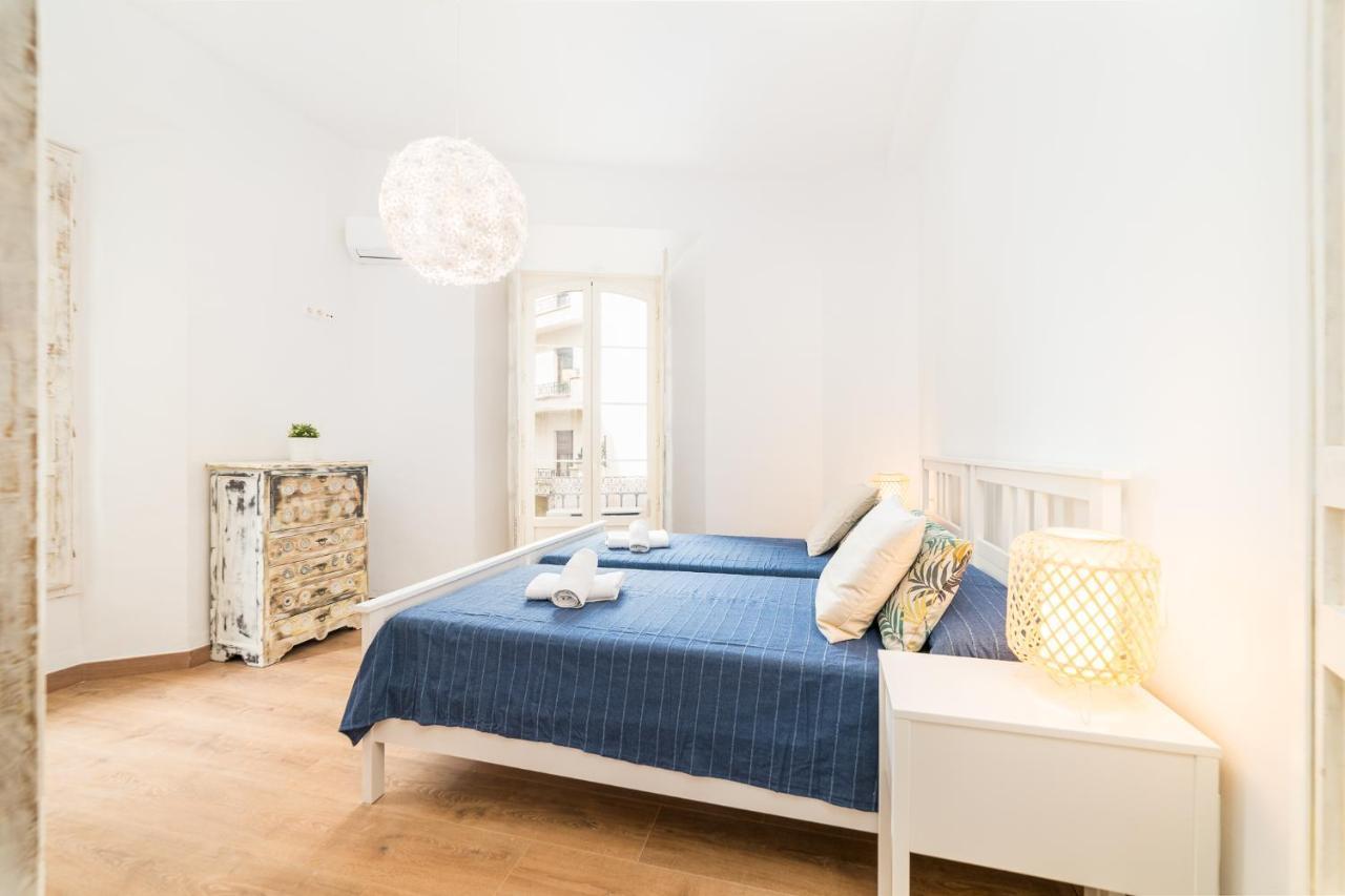 Suite Homes Uncibay Square Малага Екстер'єр фото