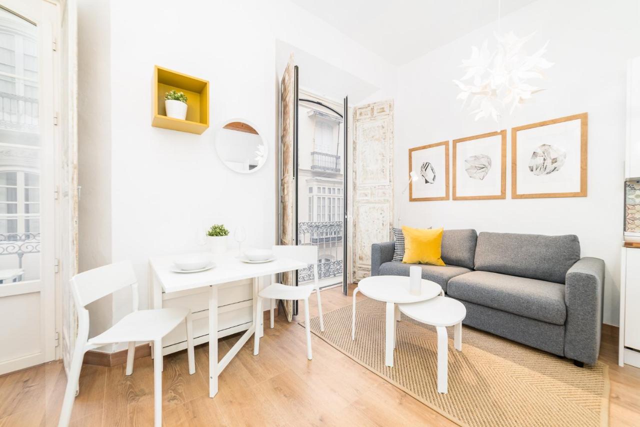 Suite Homes Uncibay Square Малага Екстер'єр фото