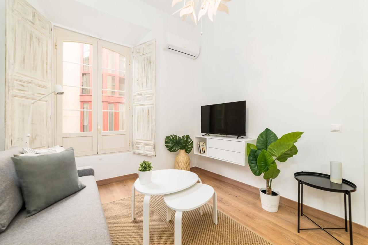 Suite Homes Uncibay Square Малага Екстер'єр фото